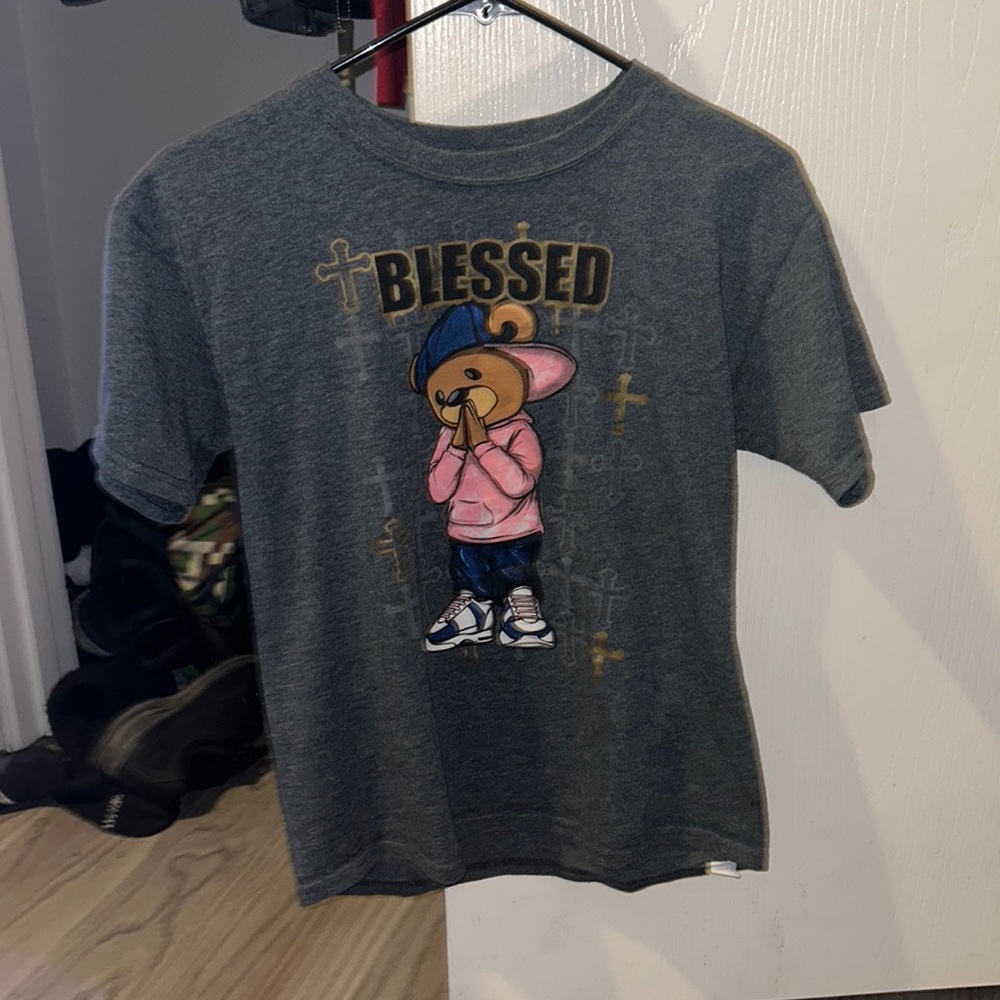 Grey teddy bear shirt (good quality)